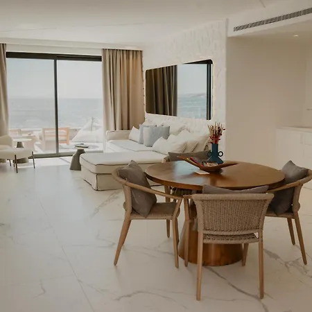 Tagoo Hills Aparthotel 4*