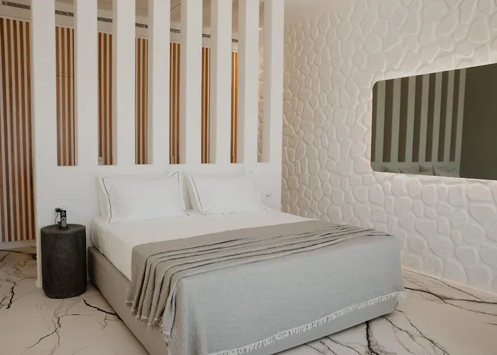 Tagoo Hills Mykonos Town