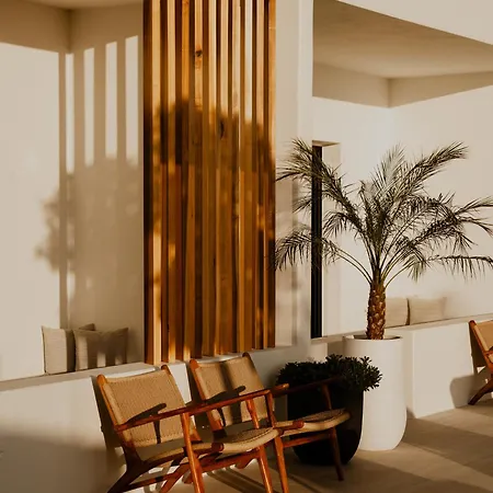 Tagoo Hills Aparthotel