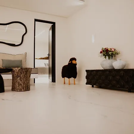 Apart-hotel Tagoo Hills 4*