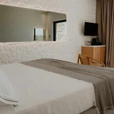 فندق Tagoo Hills 4*