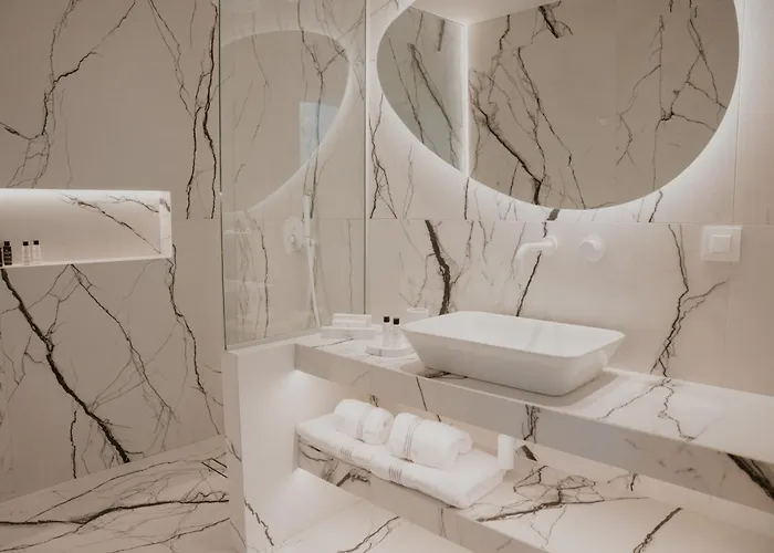 Tagoo Hills Aparthotel 4*