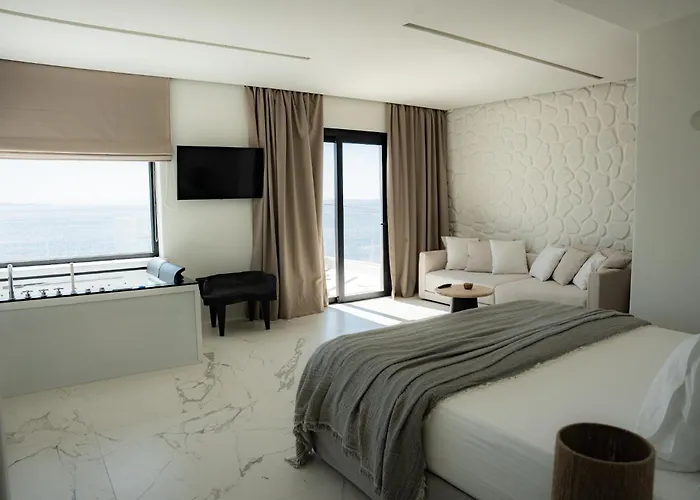 Tagoo Hills 4* Mykonos Town