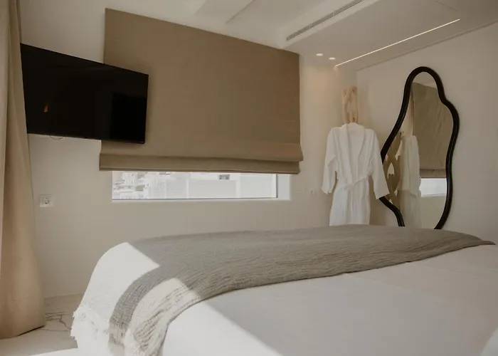 Tagoo Hills Mykonos Town