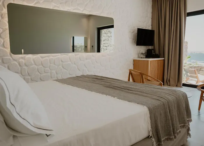 Aparthotel Tagoo Hills 4*